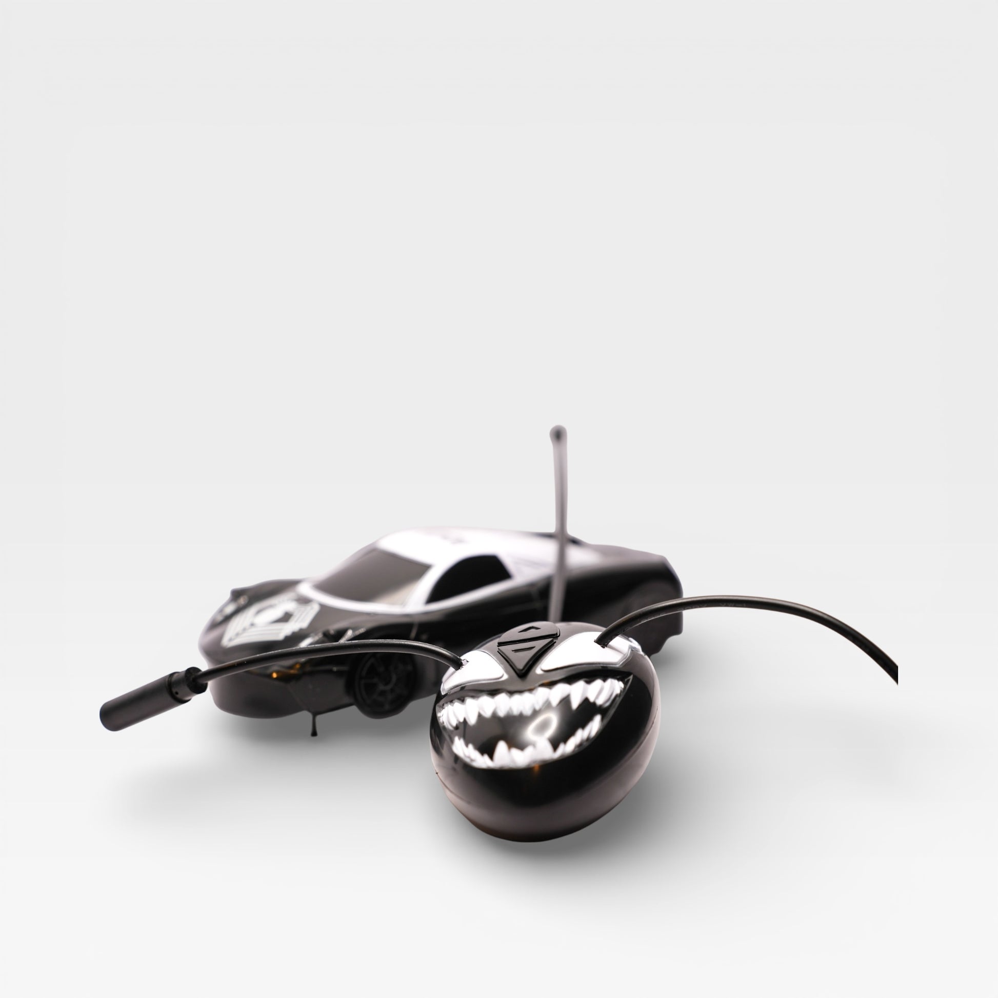 Switch! Adapted Marvel Venom Wall Climber RC Car